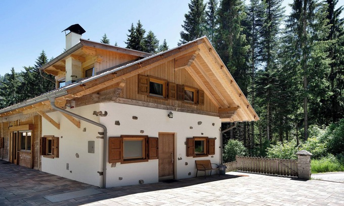Senale San Felice Apartamento | Apartamento "Unterurbanhof Die Zwei" con vistas a la montaña, terraza con jardín y sauna