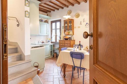 Cascine-La Croce Apartamento | Italian Experience-Il Borgo Apartment