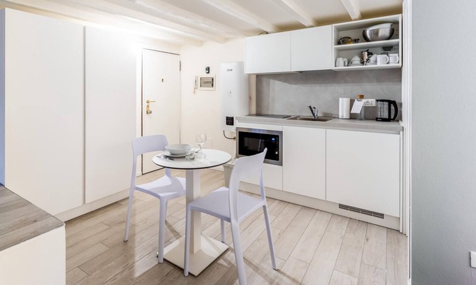 Magenta Apartamento | Italianway - The B Village Standard - M1