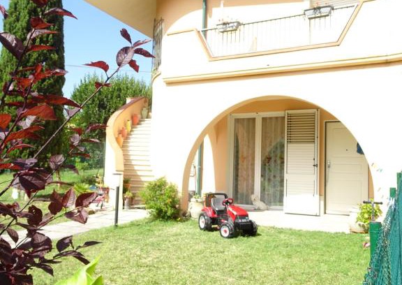 San Costanzo Casa | Italy Home