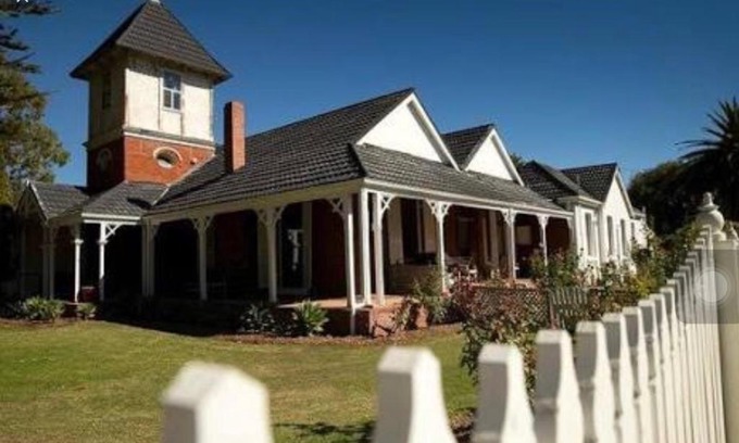 Busselton Casa | Ithaca 1896 Manor
