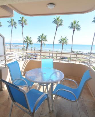 Larnaca City Centre Apartamento | Ithaki Phinikoudes Apartment No. 202