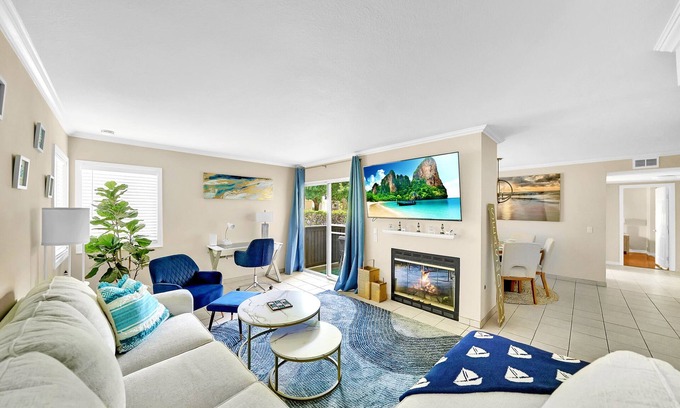 Monarch Beach Condominio | It’s never too late to ‘Seas The Day’! Walk to Beach! Pool & Patio! STR23-0019