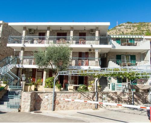 Sveti Stefan Apartamento | Ivona 2