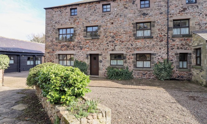 Akeld Cabaña | IVY COTTAGE, family friendly, character holiday cottage in Wooler