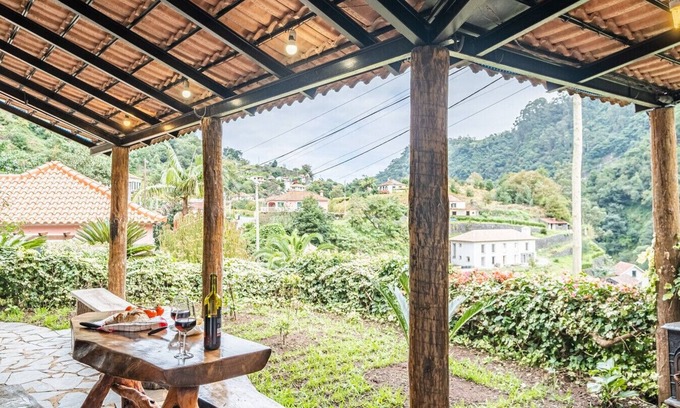 Faial Cabaña | Ivy Cottage by Madeira Sun Travel