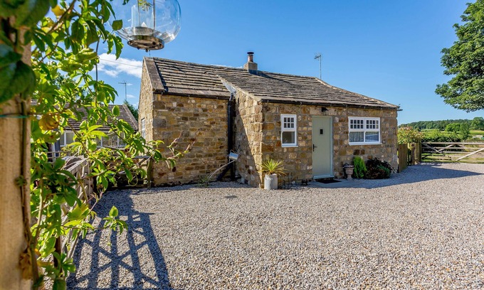 Grewelthorpe Cabaña | CASA IVY, romántica, con chimenea en Grewelthorpe, Ref 942580