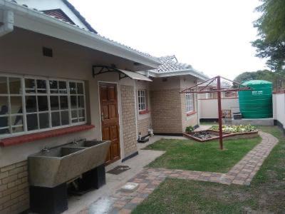 Harare Casa | Ivy Cottage