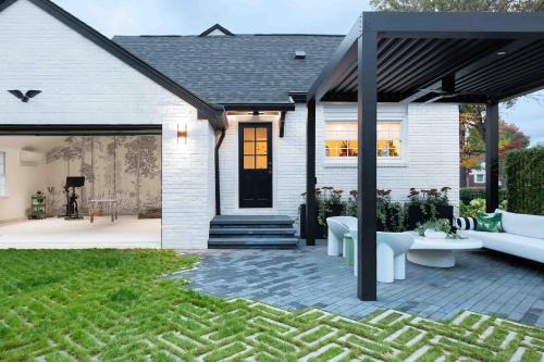 Indianapolis Casa | Ivy Grace - 4 Br, Stylish, Pet-friendly Retreat