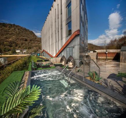 Dolgarrog Hotel | IXORA Hotel & Spa Snowdonia