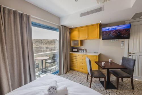 Zebbug Casa | Iz-Zebbuga The Penthouse Royal 8