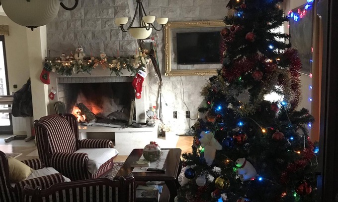 Igalo Apartamento | Izdajem trosoban stan u strogom centru Igala