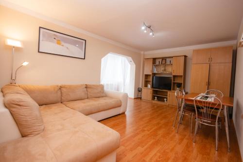 Fagaras Apartamento | IZZY Apartament
