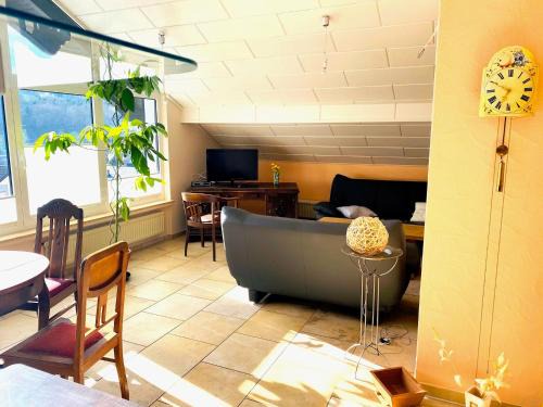 Obere Kyll Apartamento | Jünkerath Romantic Garden Stay