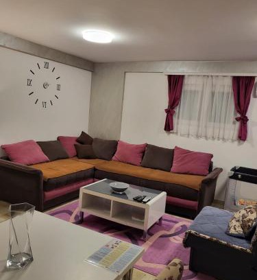 Trebesinj Apartamento | J&B LUX Apartment