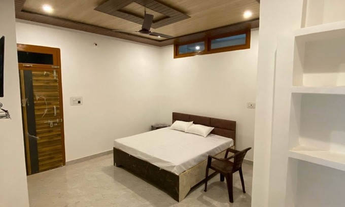 Faizabad Casa | J K Palace