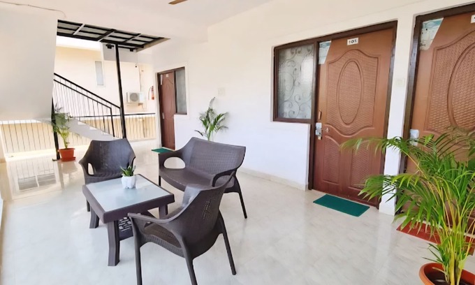 Calangute Hotel | Jackson beach house calangute.