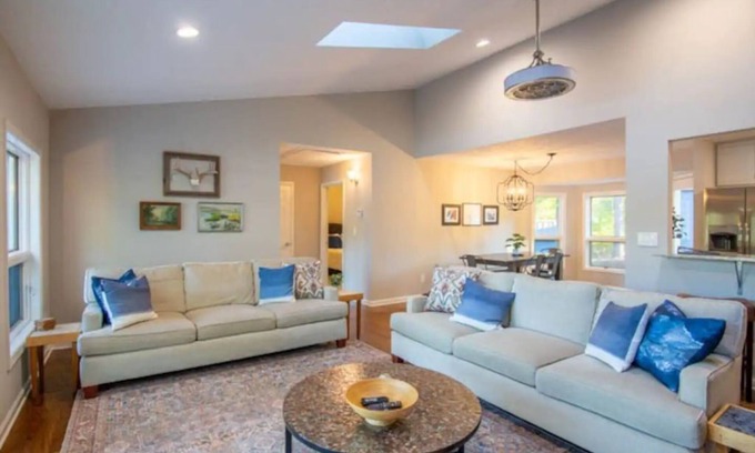 Mansfield Casa | Jackson Lake Waterfront Oasis with Stunning Views
