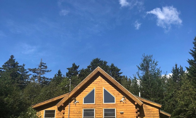 Jackson Cabina | Black Mtn / Jackson NH- Downhill & X Country Skiing- Privado