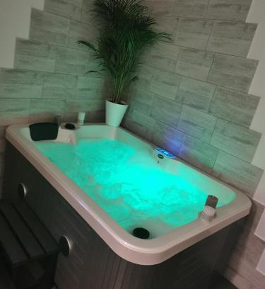 Vitrolles Cama Y Desayuno | Jacuhomespa13