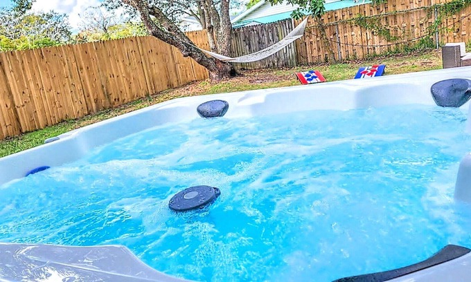 Oak Ridge Casa | JACUZZI ENTIRE MODERN HOUSE DISNEY & UNIVERSAL 13 MINUTES