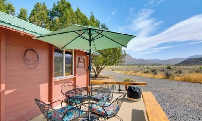 Apple Valley Casa | Jacuzzi - Zion Rangers Suite - Zion View