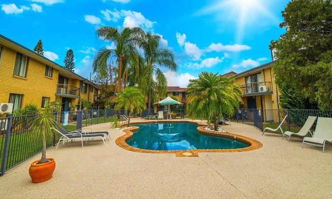 Broadbeach Waters Apartamento | Jadon Place
