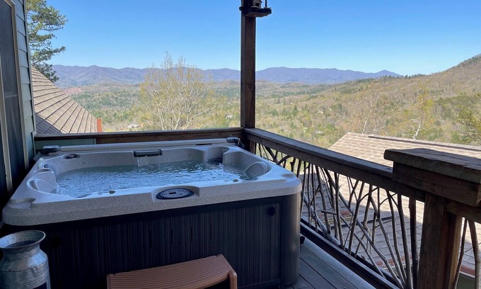 Marble Chalet De Esquí | Jaeger Haus - amazing mountain views