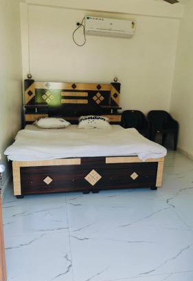 Faizabad Casa | Jagdamba Lawn & Home Stay