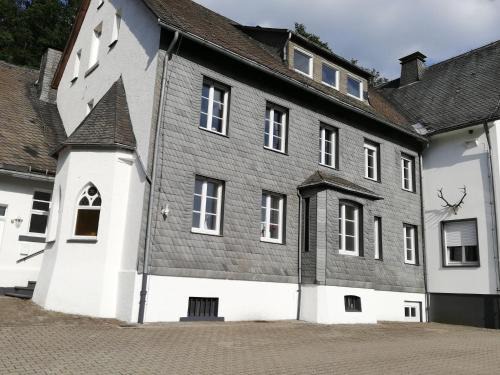 Winterberg Casa | Jagdschloss Siedlinghausen