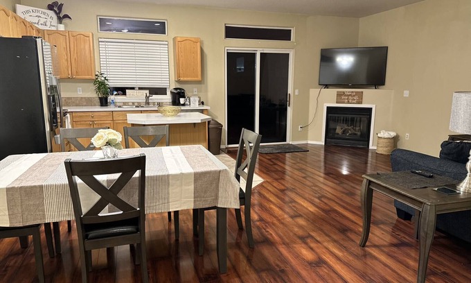 Aloha Casa | Jan-Mar, 30% Monthly Discount / Modern 3B/2.5BA House