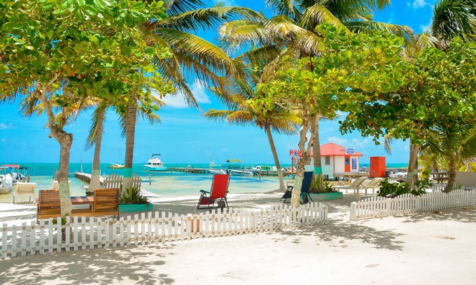 Cayo Corker Hotel | Jan's Hotel