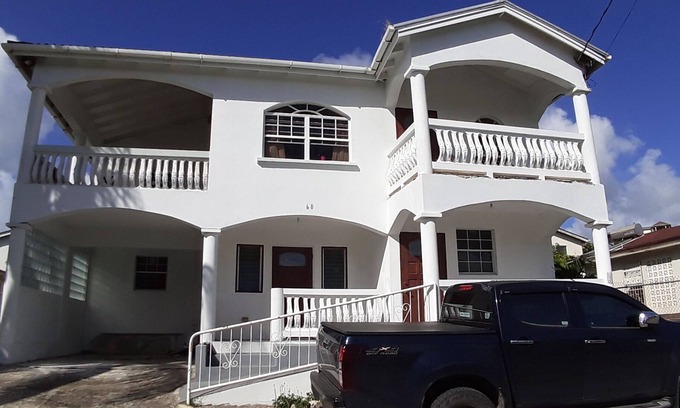 Douglas Apartamento | Jan's Villa - 2 bedroom apartment - 5 min from the beach