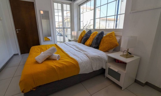 Larnaca City Centre Apartamento | Jana's 2-BR Apartment in Larnaca