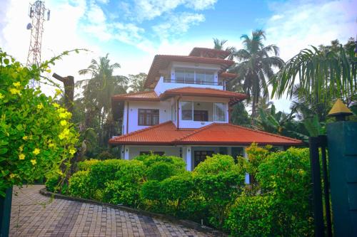 Polonnaruwa Casa | Janapriya Lake Resort