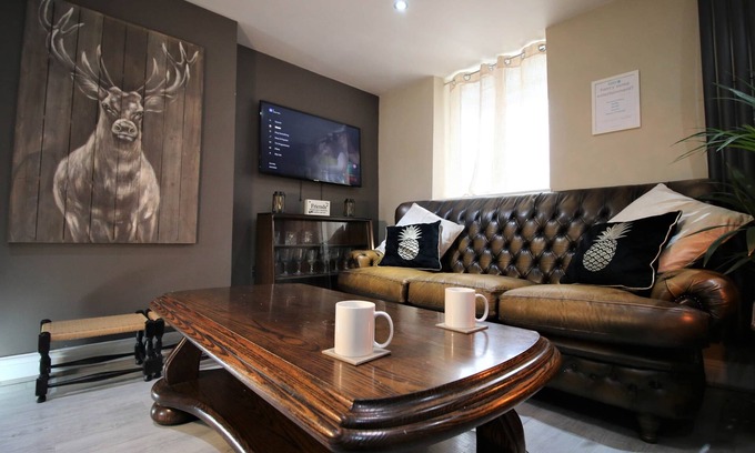 Splott Casa | Janet Street Loft (4 beds)