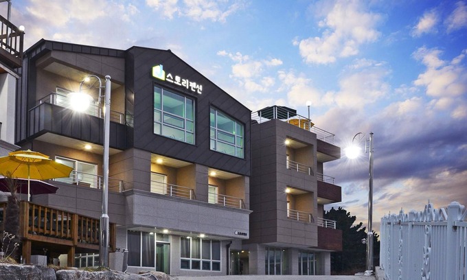 Samcheok Casa | Janghohang J Story Spa Pension