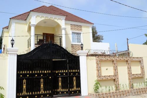Serrekunda Casa | Janha Senegambia Villa rental 3 with free wifi