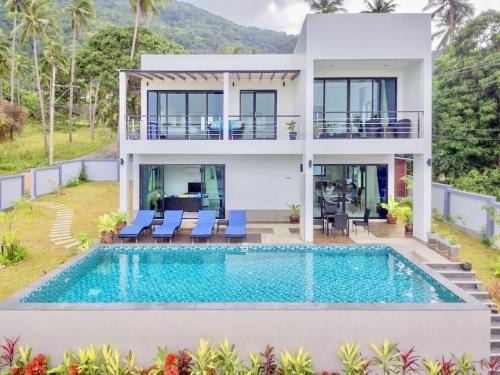 Bang Po Villa | Janjira Villa