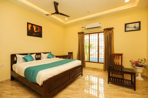 Netaji Nagar No 2 Hotel | Janz Villa