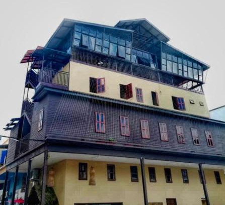 Semporna Cabina | Japanese Pod Lodge