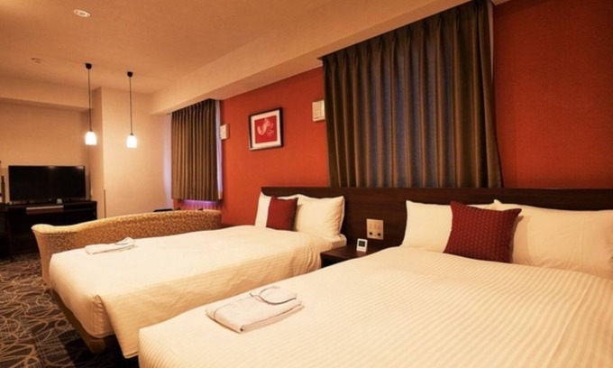 Naha Hotel | JapaneseWestern style room with 2 beds Opening a / Naha Okinawa