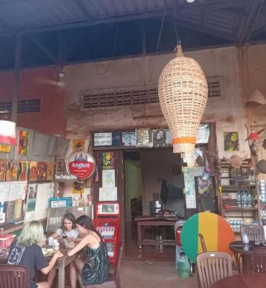 Ban Lung Casa | Jar rai village homestay& Sona trekking tour