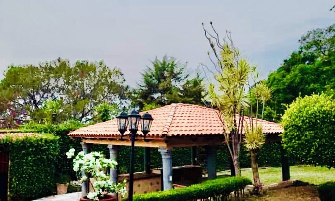 Taxco de Alarcón Casa | Residencia Californiana Jardín de los Soles