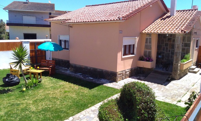 Magoito Casa | Jardim da Maresia fue renovado para su comodidad y unas vacaciones inolvidables.