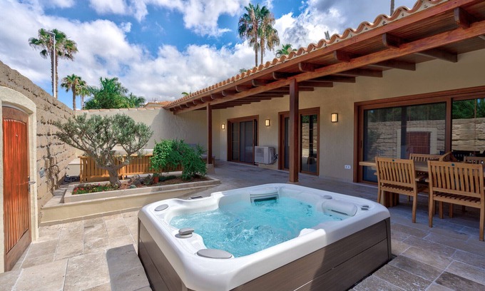 Costa Adeje Chalet De Esquí | Casa Waldeck en Jardines del Duque