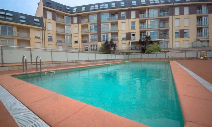 San Cibrao Apartamento | Jardines del Mar residencial piscina y playa