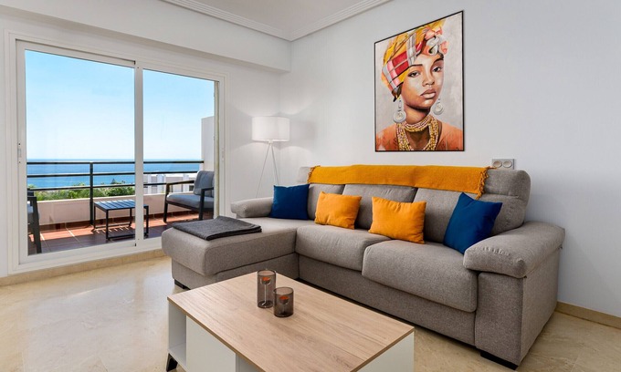 Puerto de la Duquesa Apartamento | Jardines Mar Mediterraneo 2433 Sea View