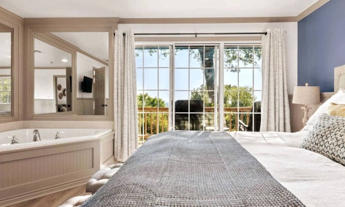 Ramona Cabina | Jarrett Farm Resort - Suite 8