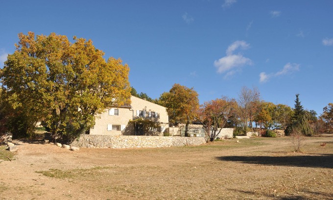 Sainte-Croix-a-Lauze Apartamento | Jas Gibony, le ptit appart.
